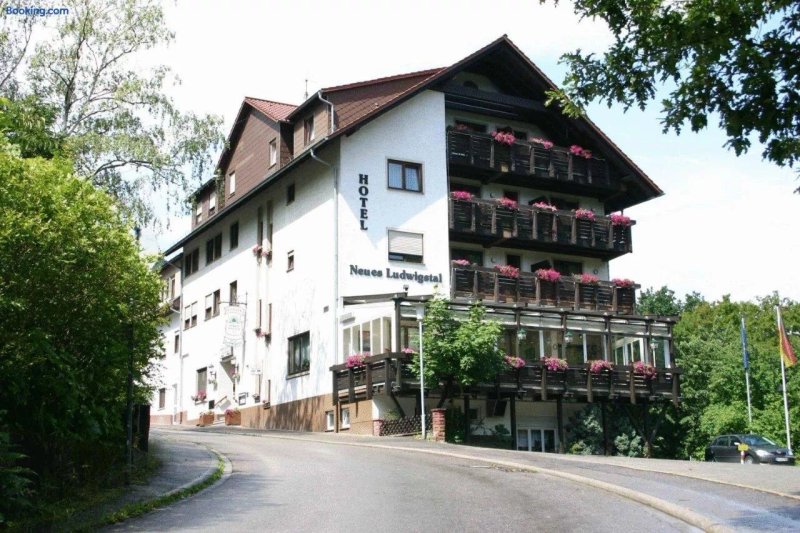 Neues Ludwigstal Hotel & Restaurant