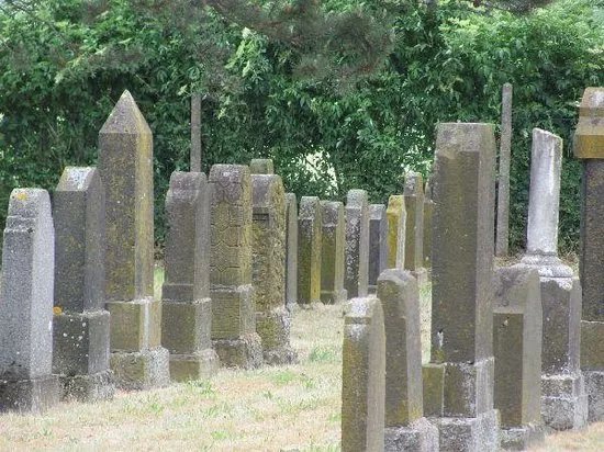 Jewish Cemetery in Bretzenheim