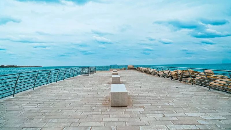 AnnaMare home, relax colored a few steps from the sea
