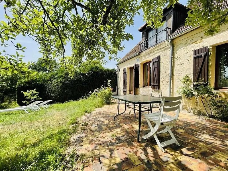Secret cottage in Perche National Natural Park / Bohemian House in the heart