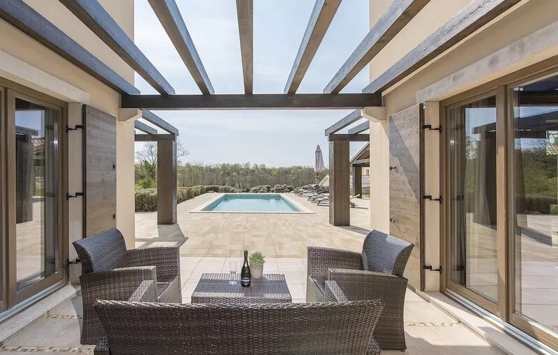 Villa Santi with whirlpool, sauna and heated pool from May to the end of