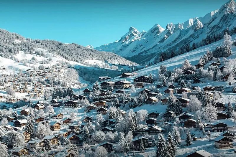 Chalet Artedaz - traditional base for 8, open fire & cinema - OVO Network