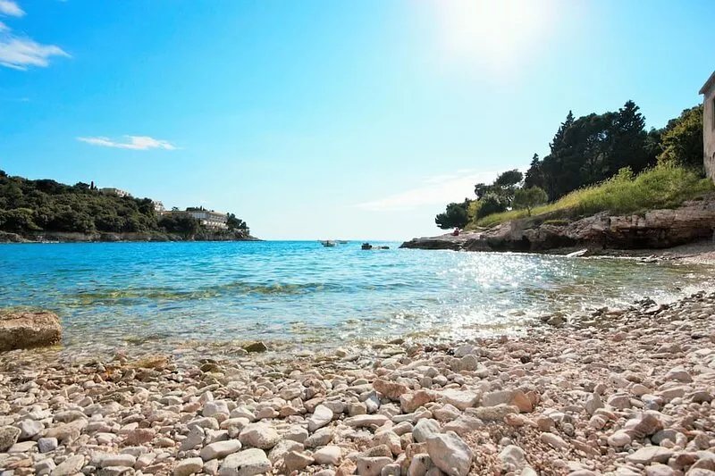 Warm, sunny, private and family friendly villa, where pets are welcome