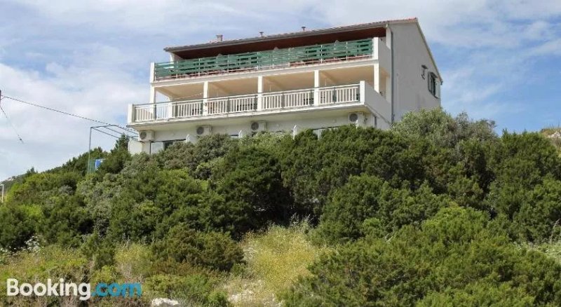 Apartments And Rooms By The Sea Milna, Hvar - 555