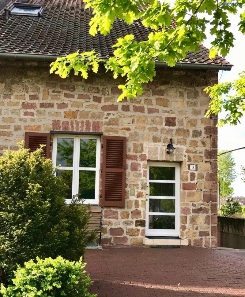 Gastehaus & Cafe Leeze