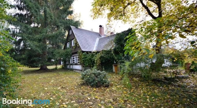 Roubenka U Hlavni Silnice