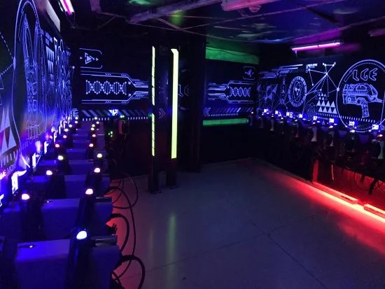 Laser Game Evolution Mons