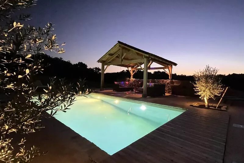 Restored farmhouse with outside kitchen, private pool, views, privacy & comfort.