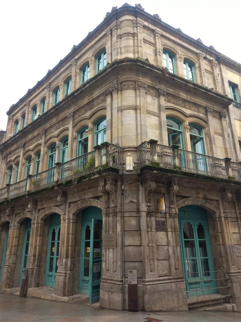 Biblioteca Juan Companel