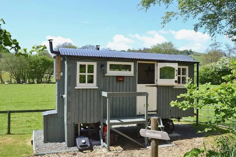 1 bedroom accommodation in Franksbridge, near Builth Wells