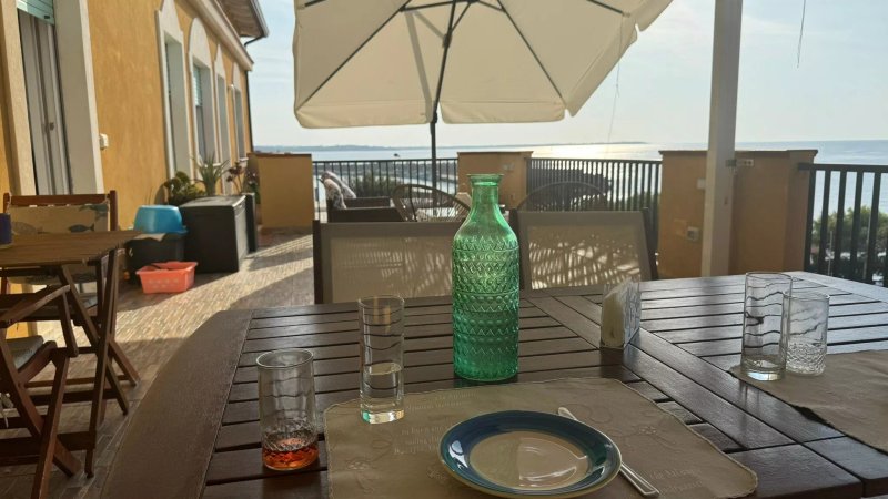Sunrise Holiday Home - B&B in Family