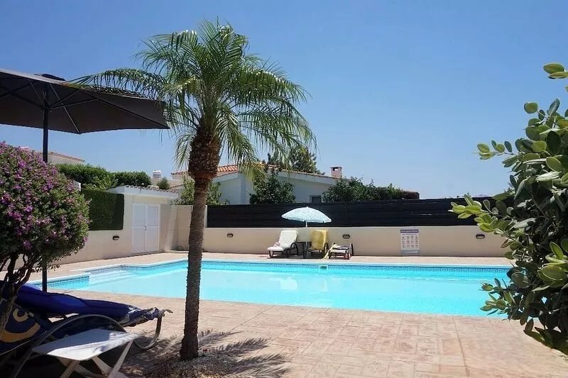 Immaculate 2 Bedroom Townhouse. Perfect for a Romantic Holiday