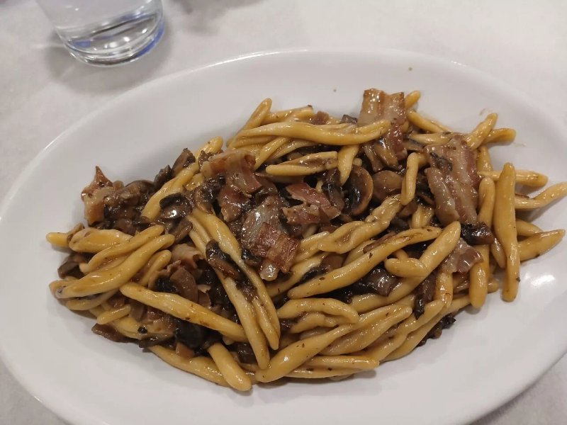 Ristorante pizzeria due noci