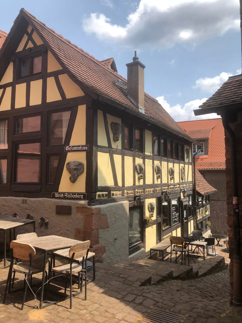 Elefantenhaus Michelstadt