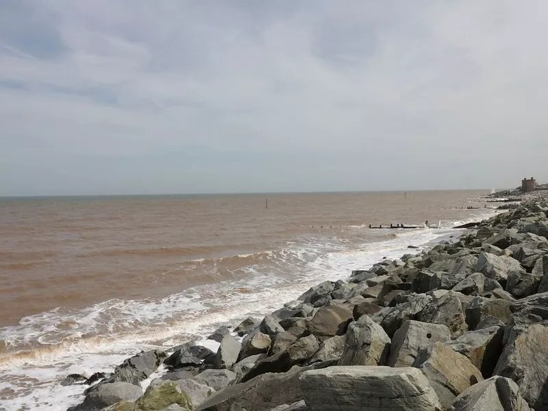 NUMBER FIFTEEN, pet friendly, character holiday cottage in Withernsea