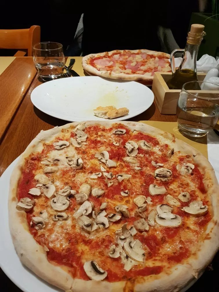 Pizza Coloseum Palac Myslbek