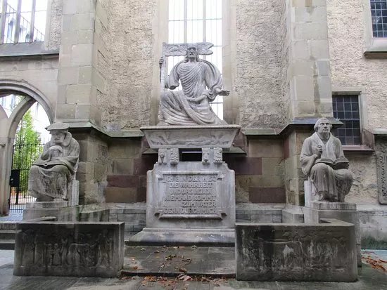 Reformationsdenkmal an der Hospitalkirche