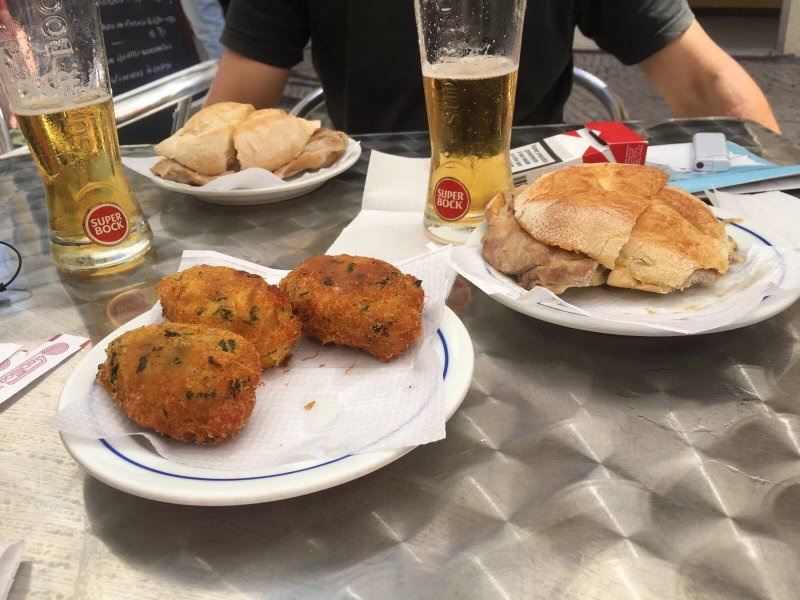 Cafe Restaurant Bolide