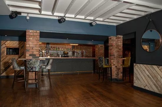 Drummond's Bar