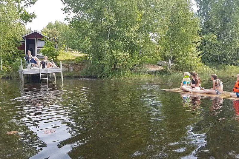 In the middle of Småland with a lake location