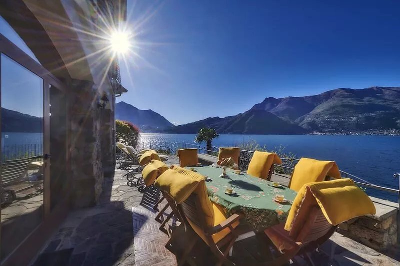 Villa 'I Tre Camini' with Lake View, Private Pool and Wi-Fi