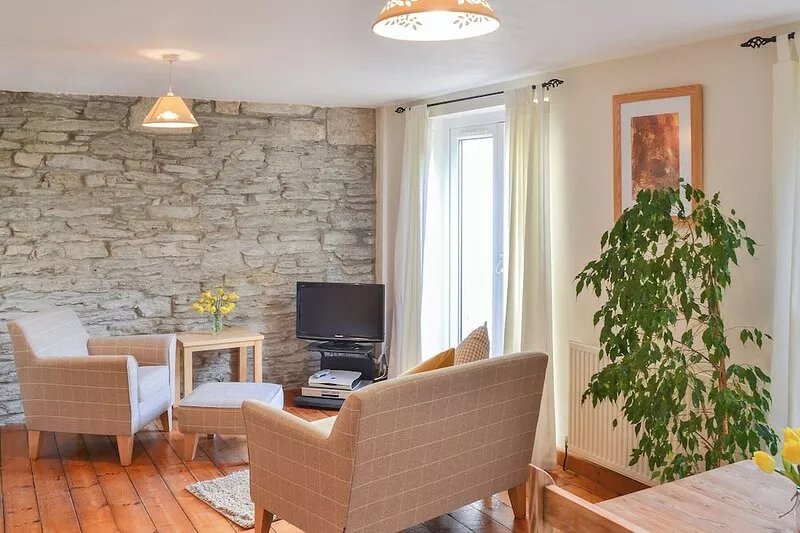 1 bedroom accommodation in Porth, near Newquay