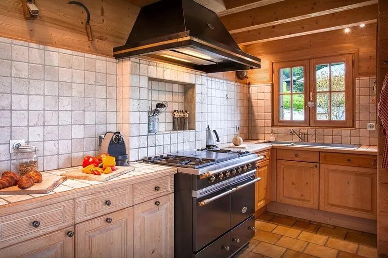 Chalet Flocon Magique - alpine holiday for 12 with swim spa - OVO Network