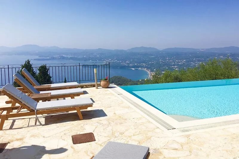 Prestige Villas |  SPARTILAS | Secluded Villa 15-20 mins walk to Taverna