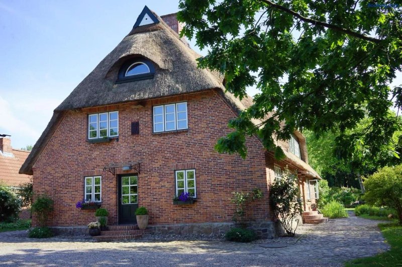 "Haus auf dem Berg"