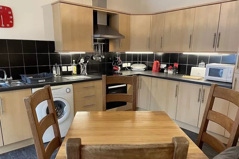 THECOACH HOUSE, 2 TELFORD MEWS, BEATTOCK, MOFFAT