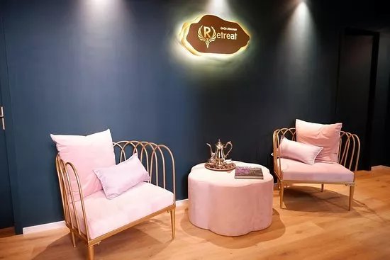 QoQo Massage Retreat