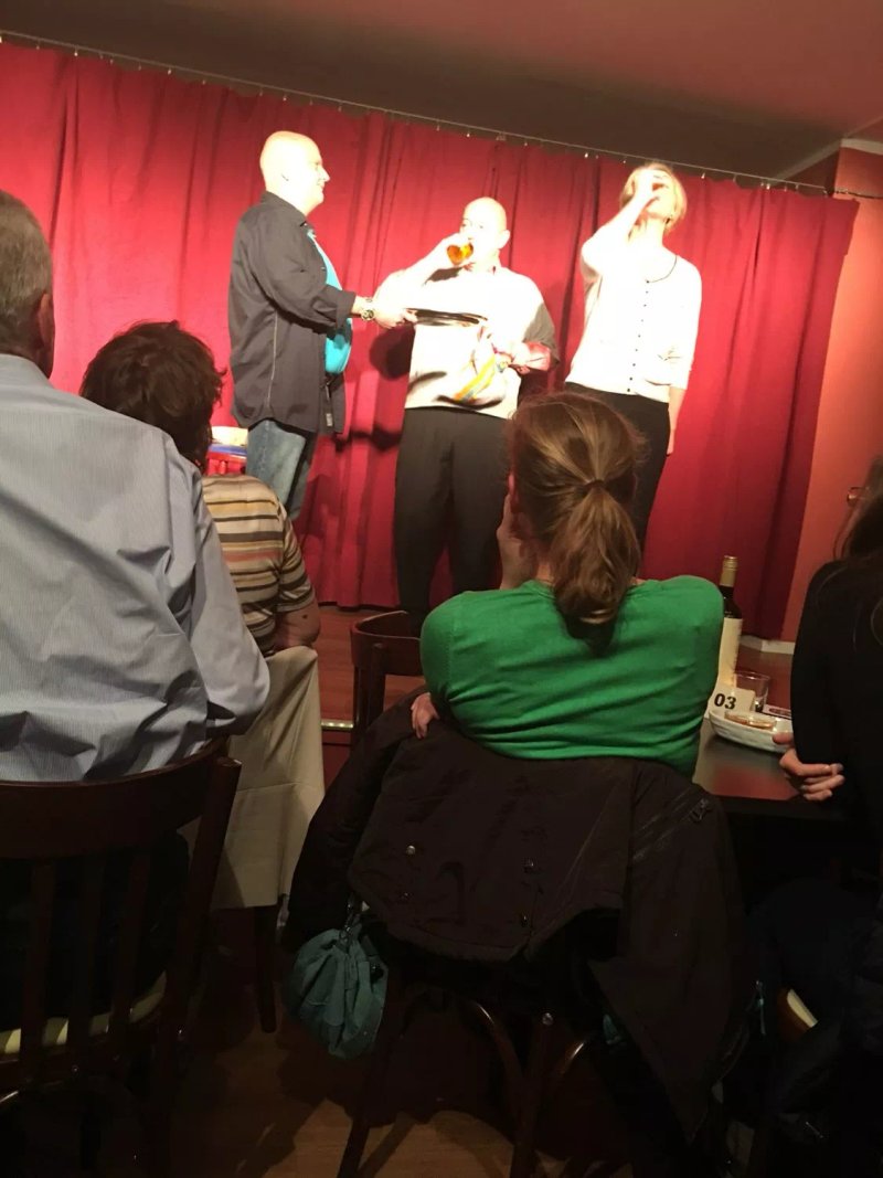 Kabarett-Theater-Restaurant Lachmowe
