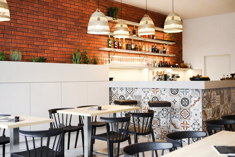 Meze Restaurant and Bar