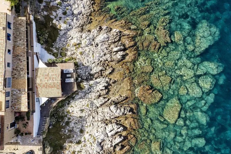 Rais house with private access to the sea