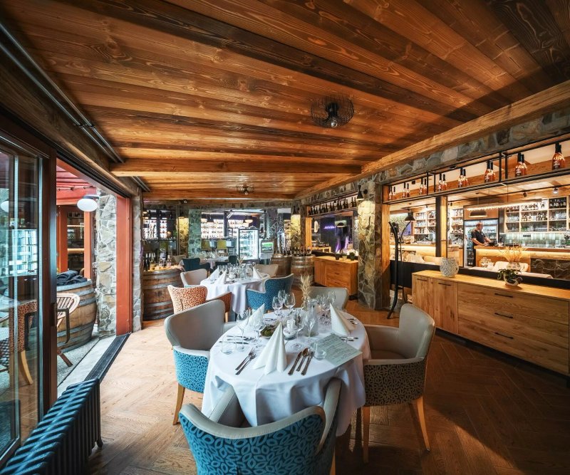 Villa Nova Bar