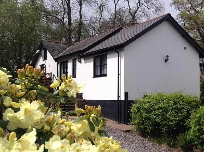 Romantic 1 bedroom cottage in beautiful Devon countryside, indoor pool, sauna