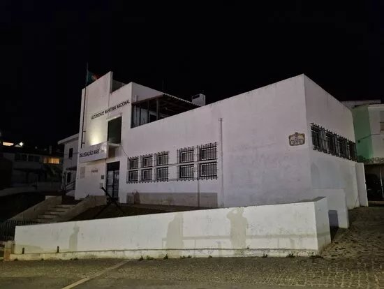 Rua Sacadura Cabral Building