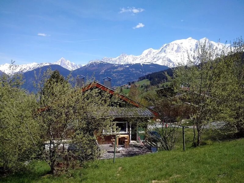Family chalet in Combloux, exceptional view of Mont Blanc (14 p)