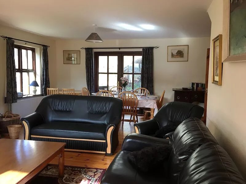 Family house in the centre of the picturesque village of Castletownshend