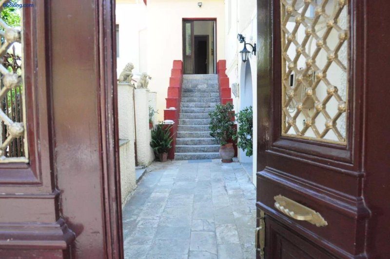 Christina Guest House