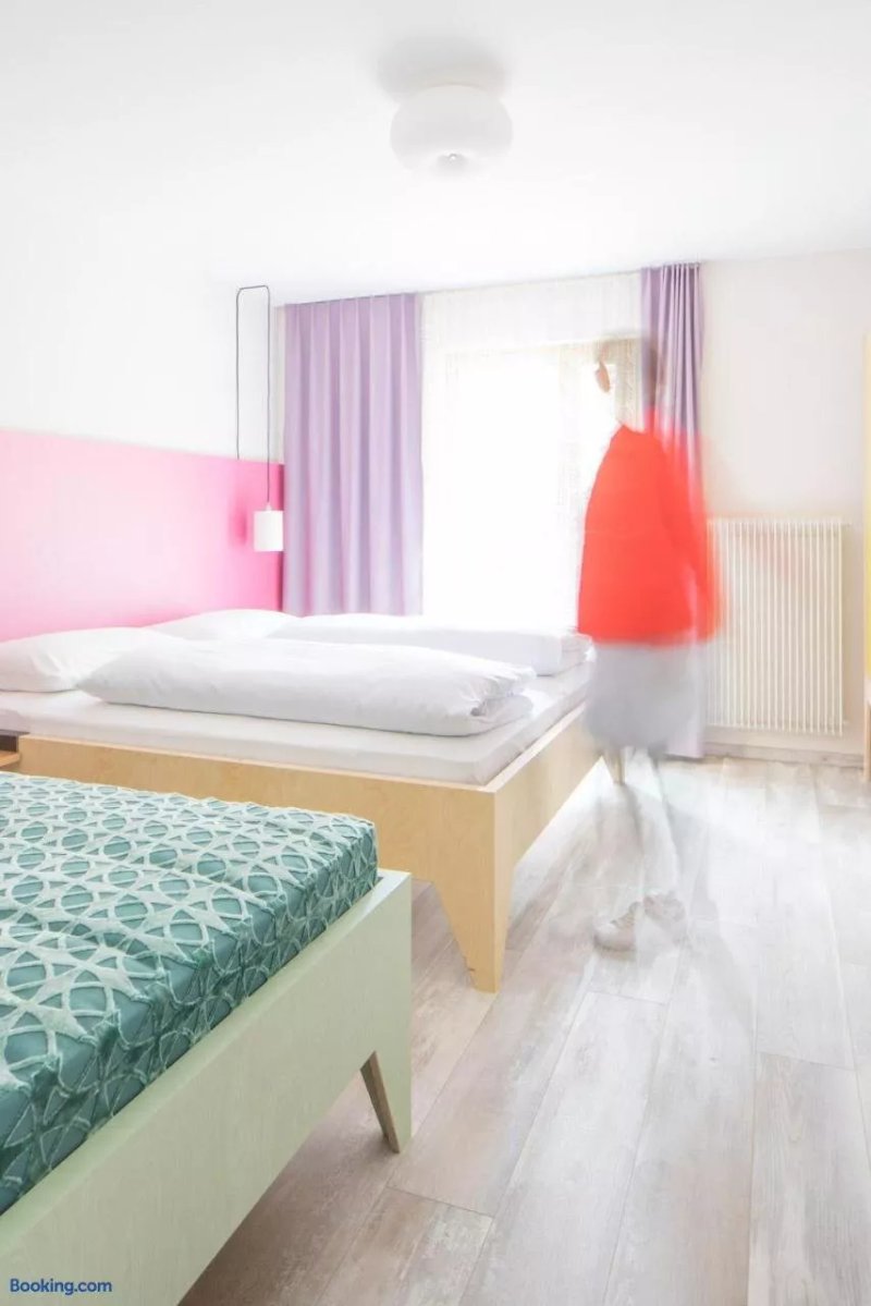 Residence Vis a Vis