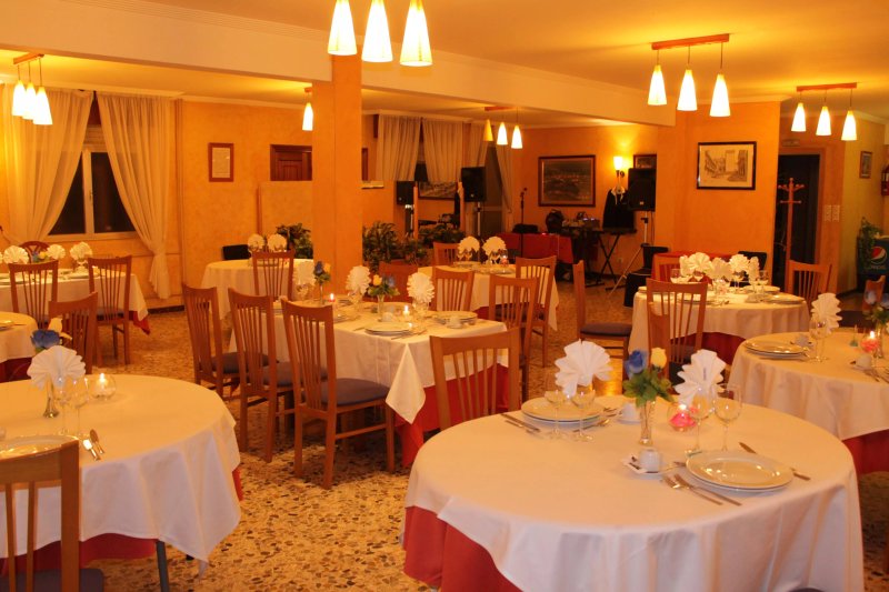 Hotel Restaurante Marinovo