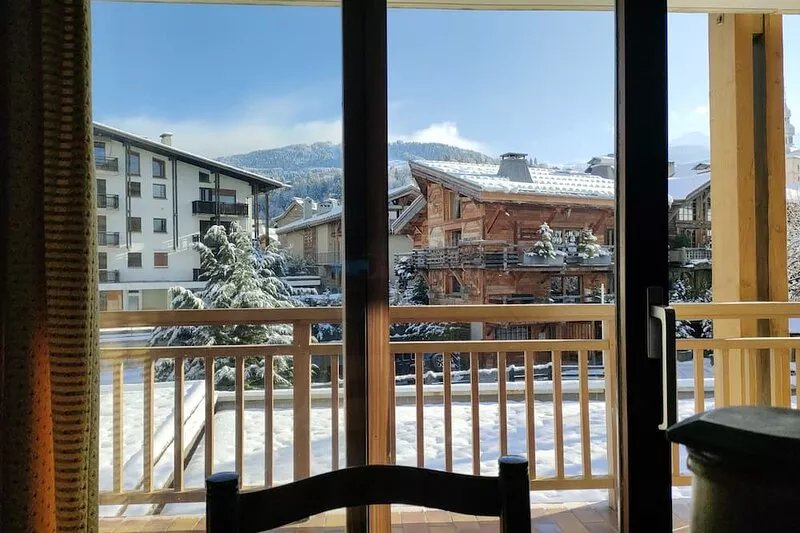 Apartment in the pedestrian center of the village - WI-FI