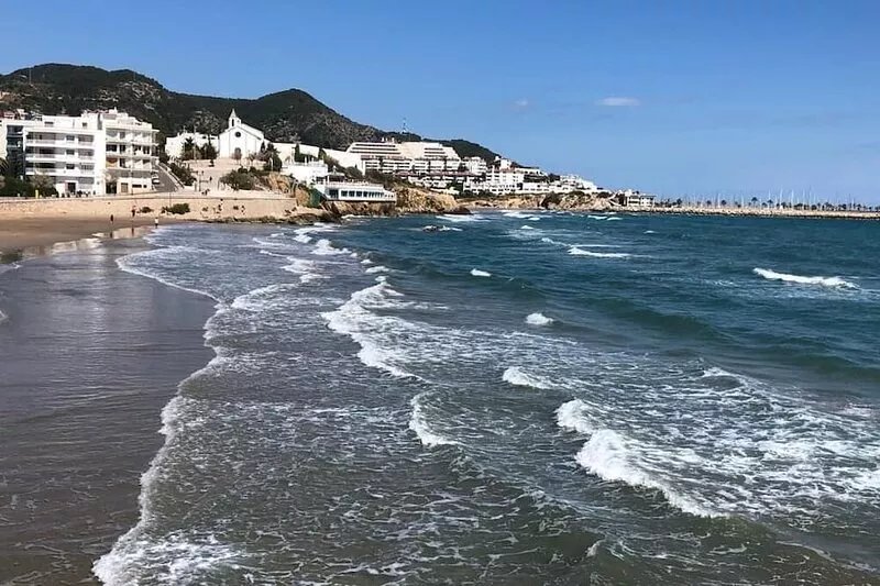 BALMINS APARTMENT, FULLY EQUIPPED 50 MTS FROM THE BEACH OF ST.SEBASTIA