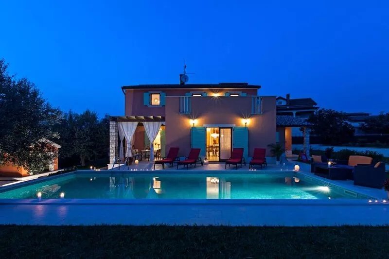 VILLA ANNA, VILLAS in VILANIJA - UMAG (Private Swimming Pool)