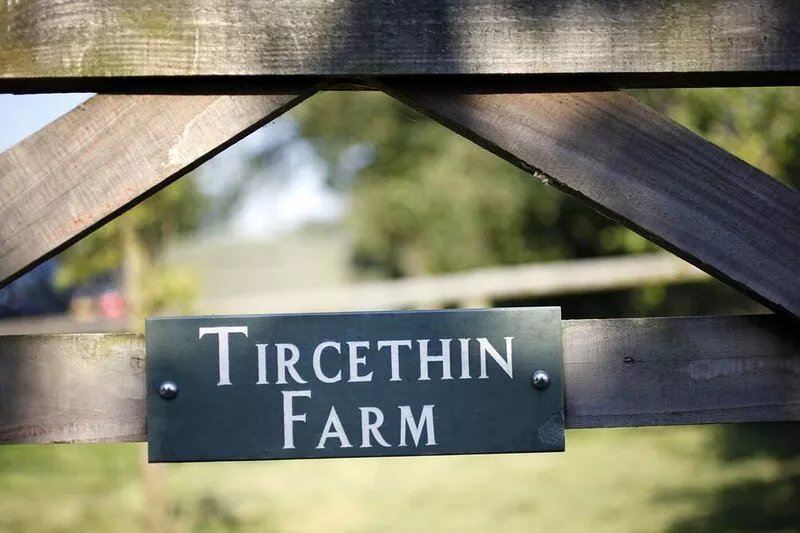 Y Llaethdy - Luxury Barn Conversion at Tir-Cethin Farm on The Gower