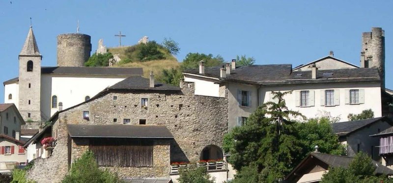 Bourg Medieval De Saillon