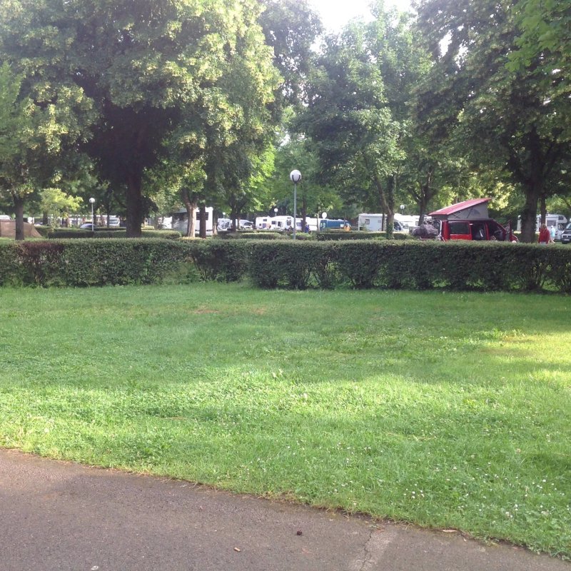 Camping du Lac de Dijon
