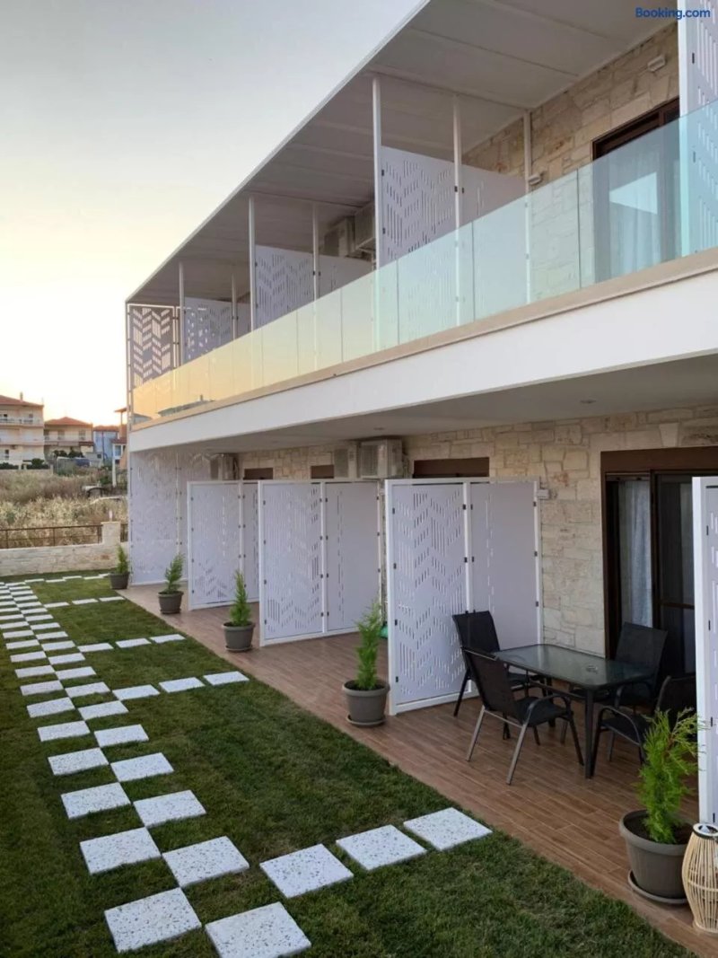 Delejo Resorts & Suites
