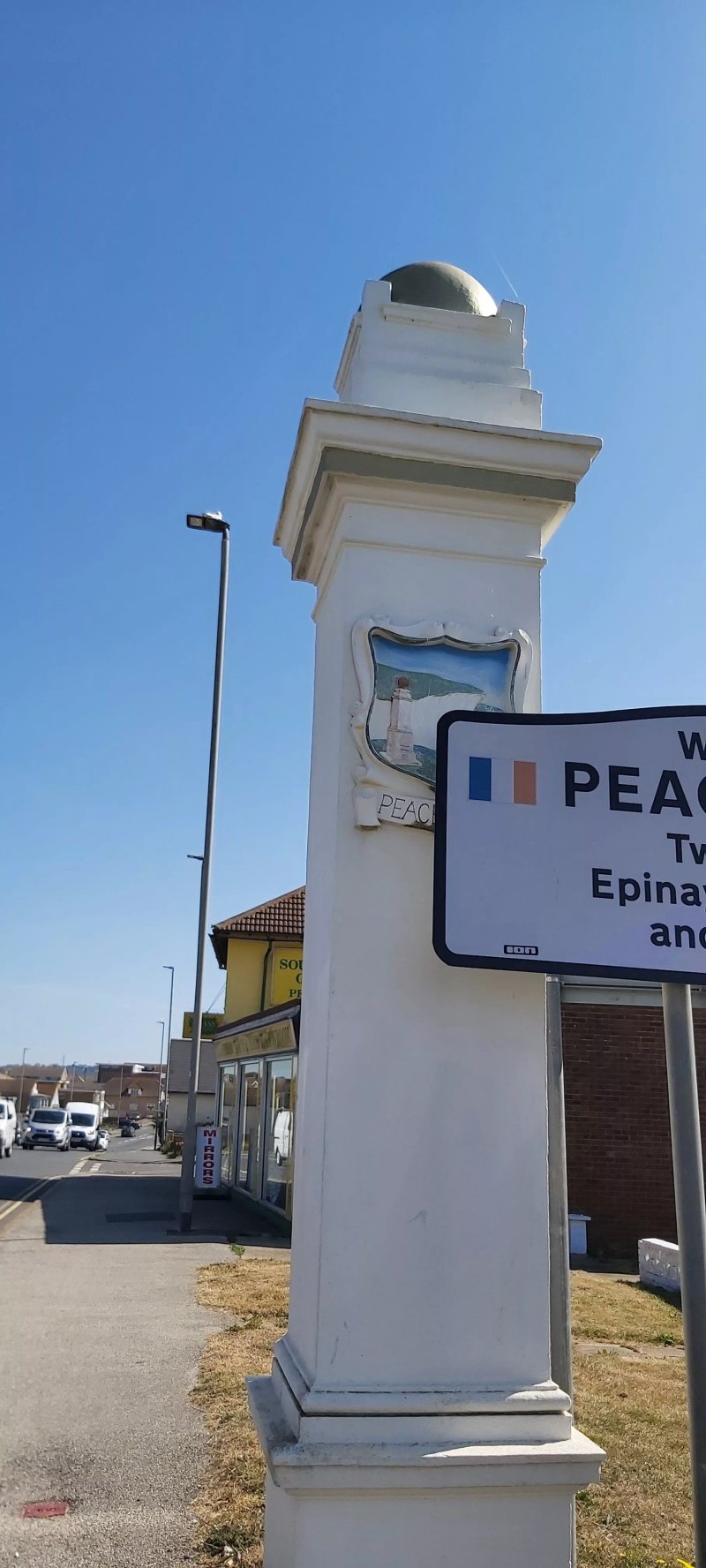 Peacehaven Pillar